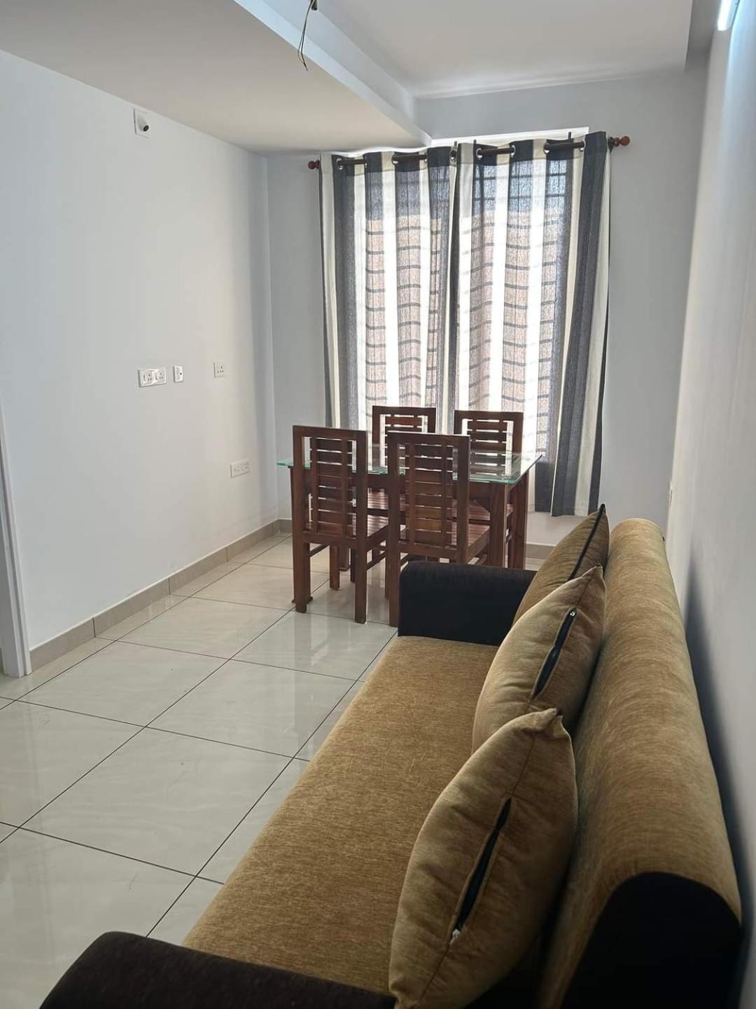 Lux Serviced Apartments Kochi Exteriör bild